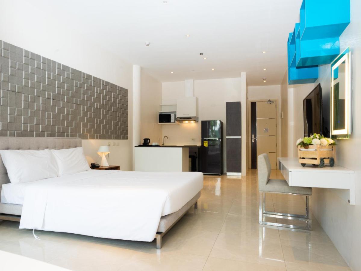 City Park Hotel Residences Taguig Esterno foto